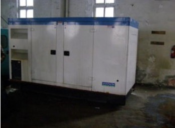 会泽康明斯150kw大型柴油二手发电机组 会泽康明斯150kw大型柴油二手发电机组